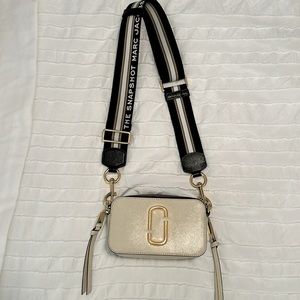MARC JACOBS The Snapshot Crossbody
